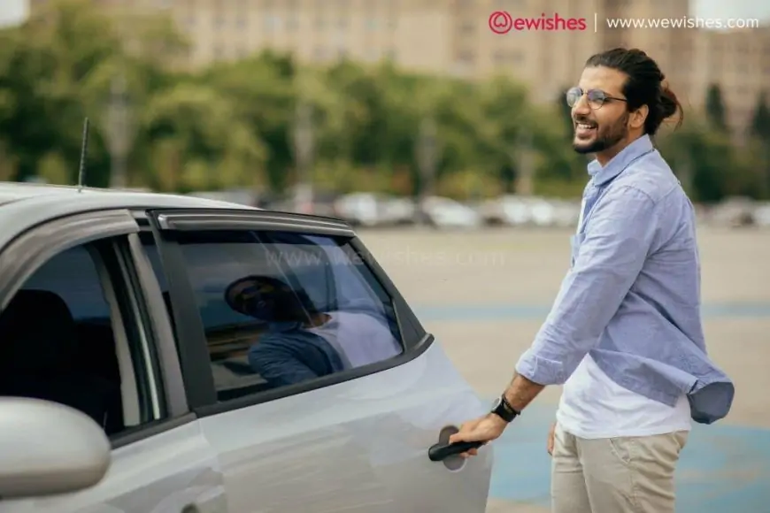 Cheerful middle-eastern young man in casual getting in taxi, open auto back door, taking cab home or to business meeting, looking at copy space. Car service, transportation, taxi concept