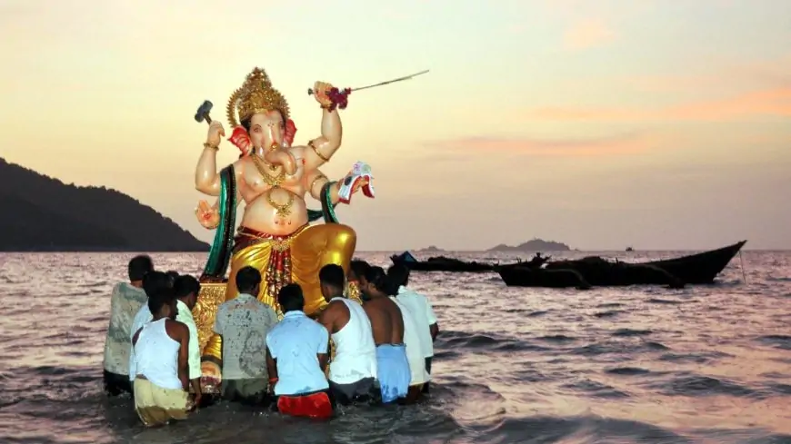Ganesh Chaturthi Quotes and Images 2023