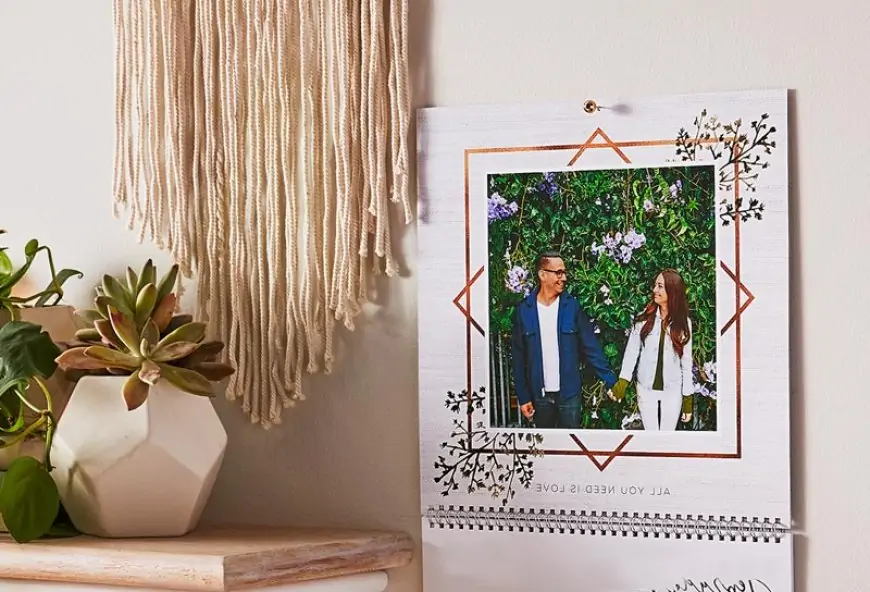 How To Make a Custom Wall Calendar In 6 Simple Steps | Shutterfly