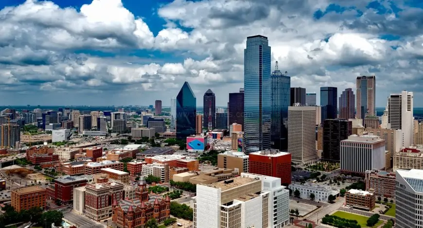 How to Start a Career in Dallas, TX