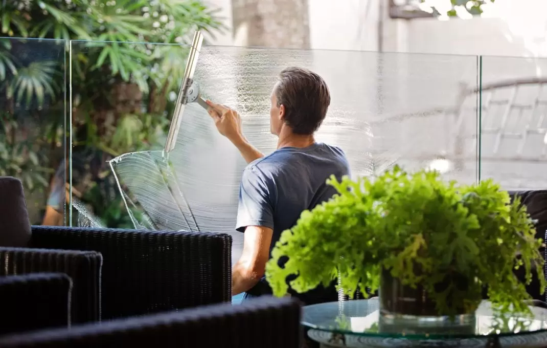 A Comprehensive Guide to Creating a Customized Office Cleaning Checklist