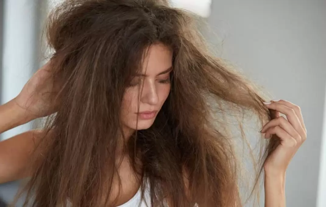 Balancing Style and Safety: The No Heat Damage Hair Dryer for Women