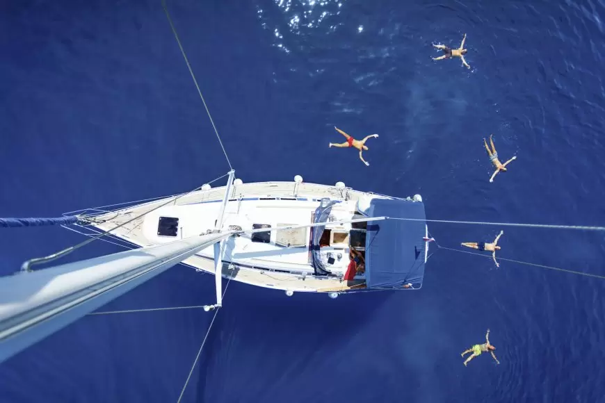 Sailing in Style: Planning the Perfect Amalfi Coast Yacht Charter Itinerary