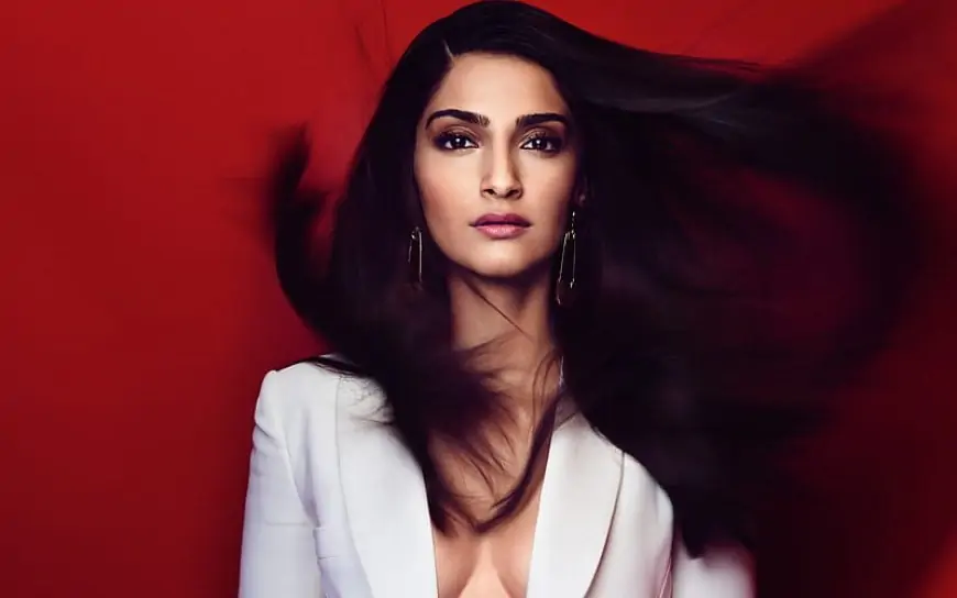 Sonam Kapoor Biography: Age, Husband, Family, Net Worth and More