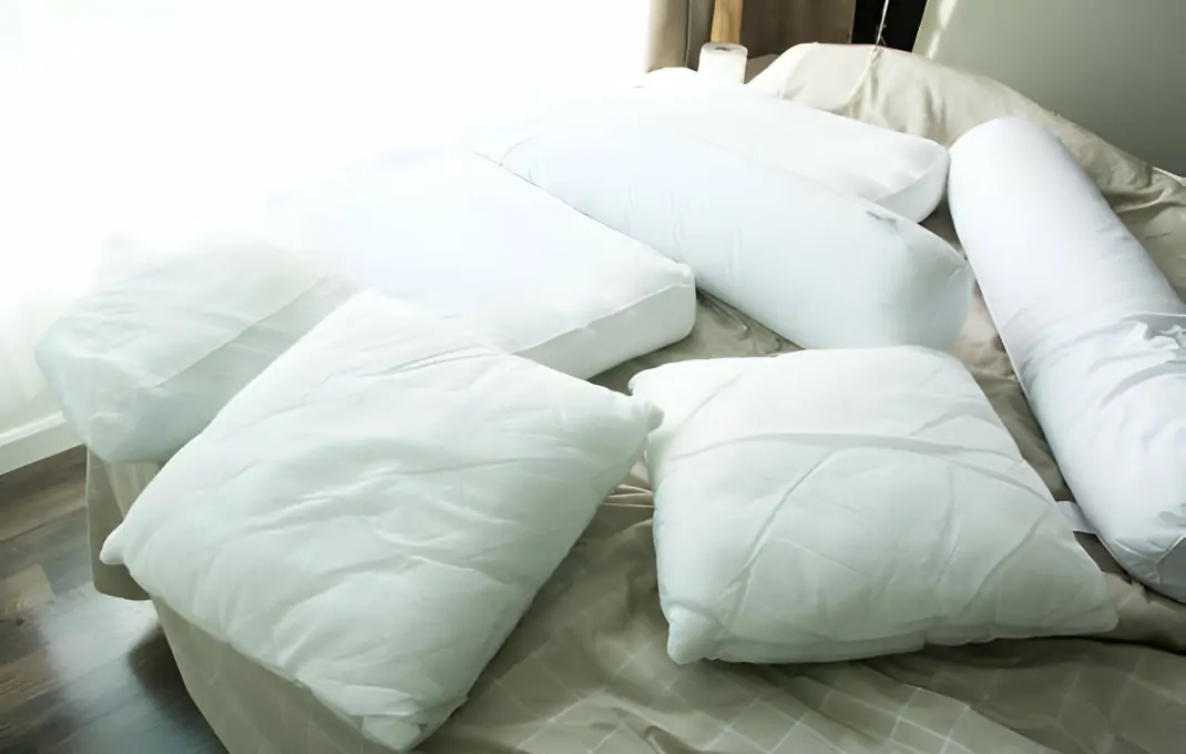 Unwind Naturally: Silk Pillowcases and Kratom Soothe