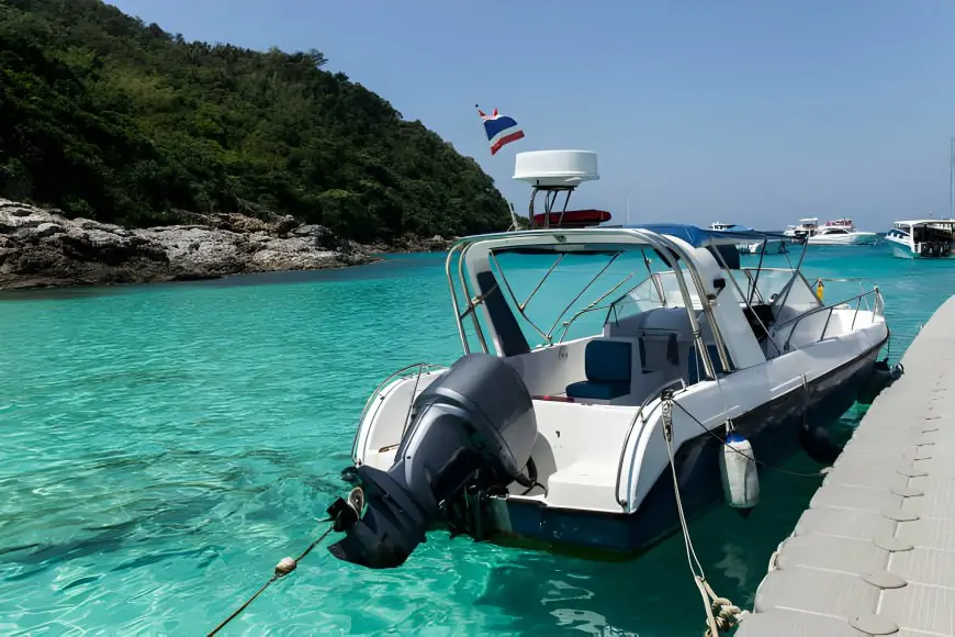 Navigating Your Case: How a Boating Accident Lawyer Can Help You Get Compensation