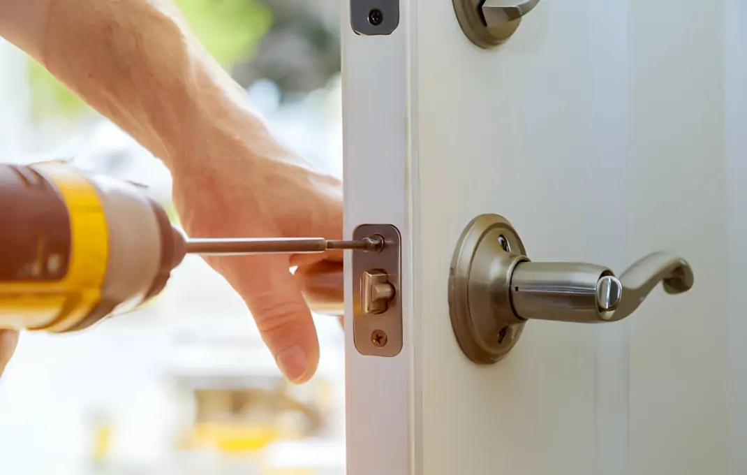 The Benefits of Hiring a Professional for Door Repairs