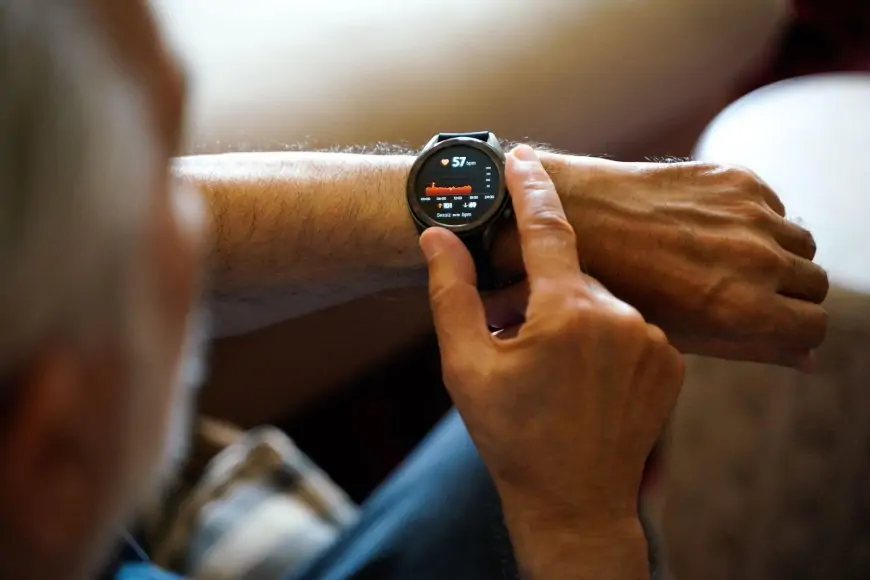 Unwrapping the World of Smart Watches for Men