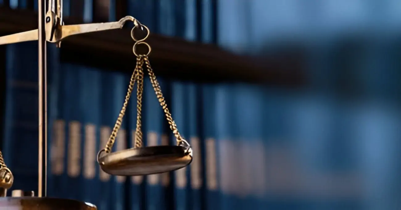 Navigating Legal Trouble: Key Differences Between Felonies and Misdemeanors