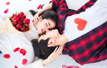 Couple dating on Valentine's day