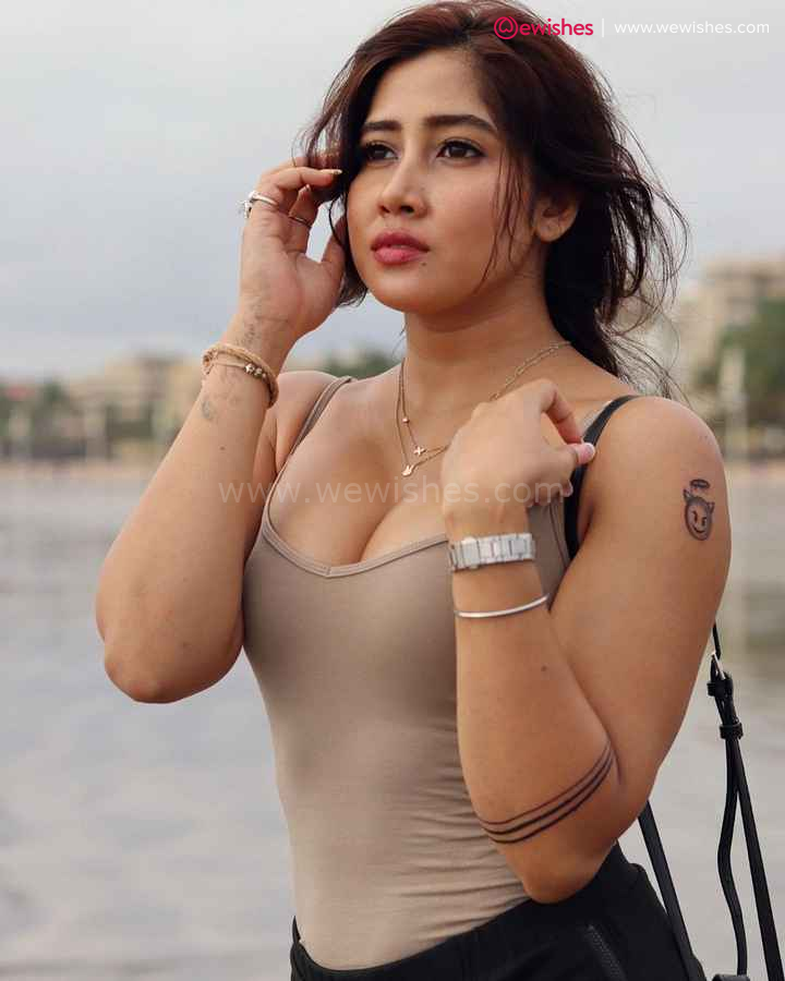 Rashi Khanna Sex Download - Sofia Ansari (Instagram Star of Hotness) Offer fans Hot Bold Bikini Images  â€“ We Wishes